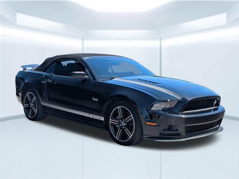 Used 2014 Ford Mustang GT Premium w/ Electronics Package RWD image 7