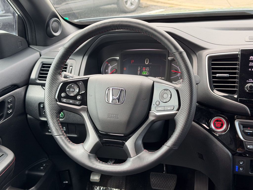 Used 2024 Honda Passport Black Edition image 23