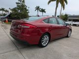 Used 2019 Ford Fusion SE image 4