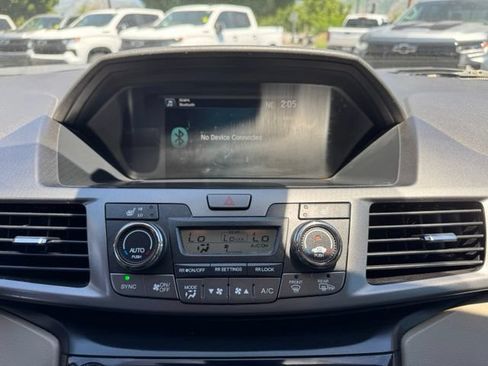 Used 2014 Honda Odyssey EX-L image 27