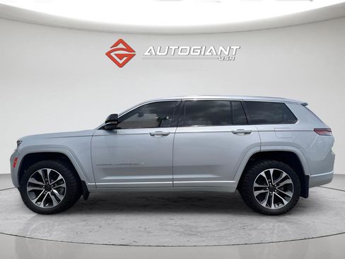 Used 2022 Jeep Grand Cherokee L Overland image 3