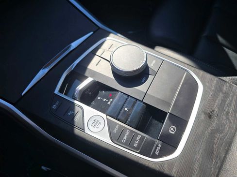Used 2023 BMW 330i Sedan w/ Driving Assistance Package image 30
