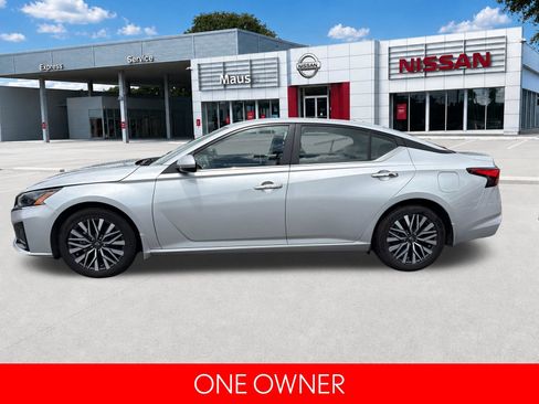 Certified 2023 Nissan Altima 2.5 SV FWD image 6