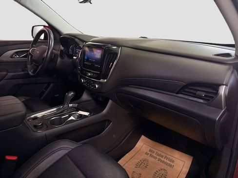 Used 2020 Chevrolet Traverse RS FWD image 32
