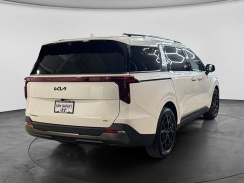 Used 2025 Kia Carnival SX Prestige FWD image 5