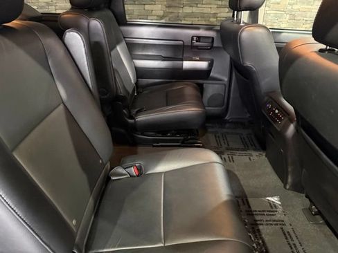 Used 2019 Toyota Sequoia TRD Sport w/ TRD Sport Premium Package AWD/4WD image 32