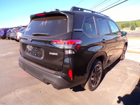 New 2026 Subaru Forester Touring AWD/4WD image 6