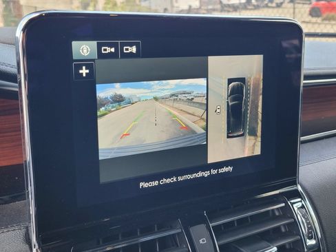 Certified 2019 Lincoln Navigator Reserve AWD/4WD image 27