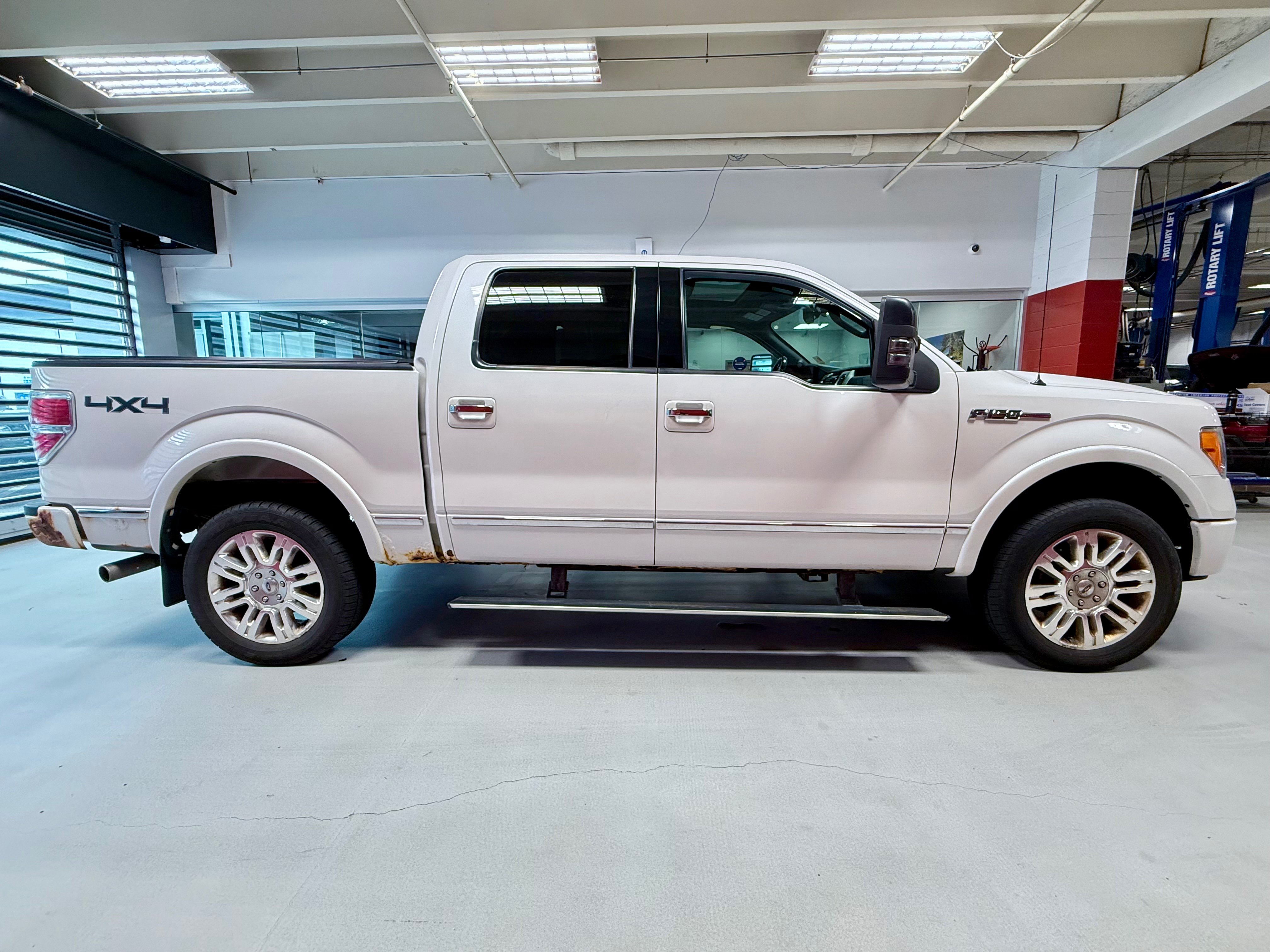 Used 2012 Ford F150 Platinum AWD/4WD image 9