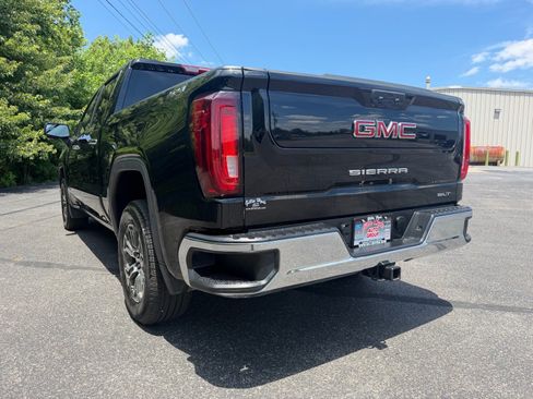 Used 2025 GMC Sierra 1500 SLT AWD/4WD image 13