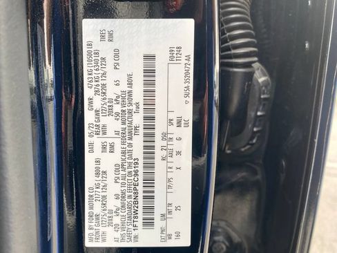 Used 2023 Ford F250 XLT w/ Black Appearance Package AWD/4WD image 15