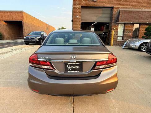 Used 2013 Honda Civic EX image 5