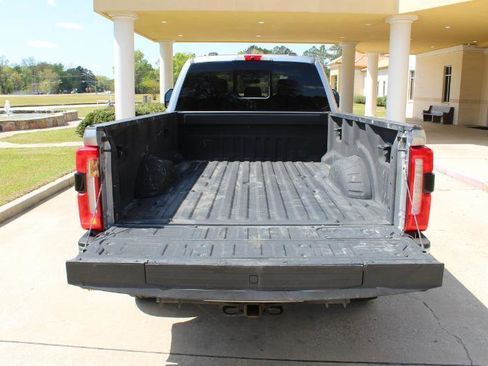 Used 2023 Ford F250 Lariat w/ Chrome Package image 20