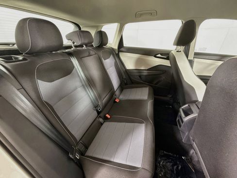 Certified 2025 Volkswagen Taos S AWD/4WD image 24