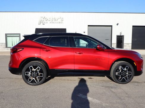 Used 2025 Chevrolet Blazer RS w/ Enhanced Convenience Package image 9