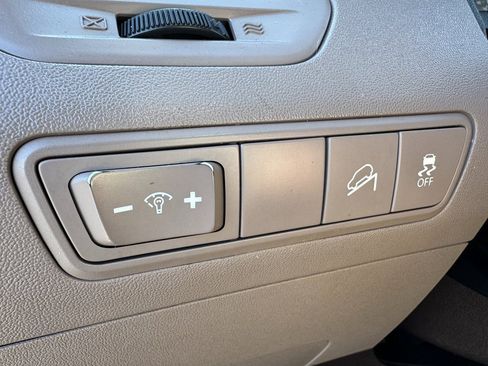 Used 2013 Hyundai Tucson GLS image 35