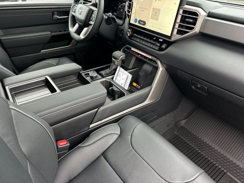 New 2026 Toyota Tundra Limited image 14