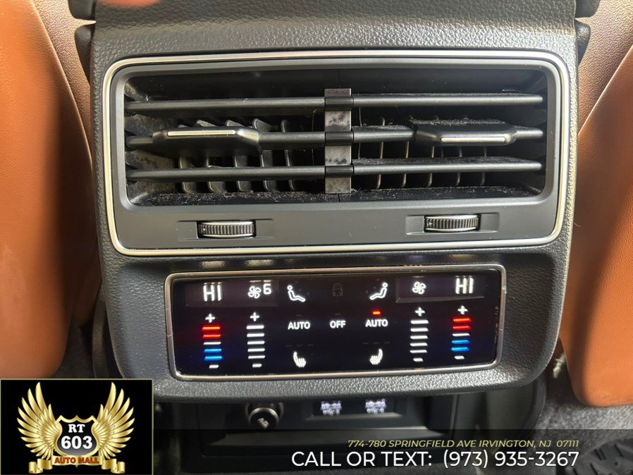 Used 2020 Audi Q7 3.0T Prestige AWD/4WD image 14