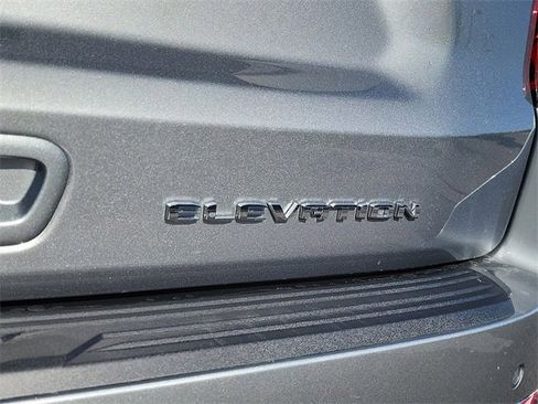 New 2026 GMC Yukon XL Elevation image 5
