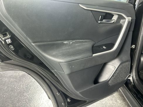 Used 2019 Toyota RAV4 XLE image 34