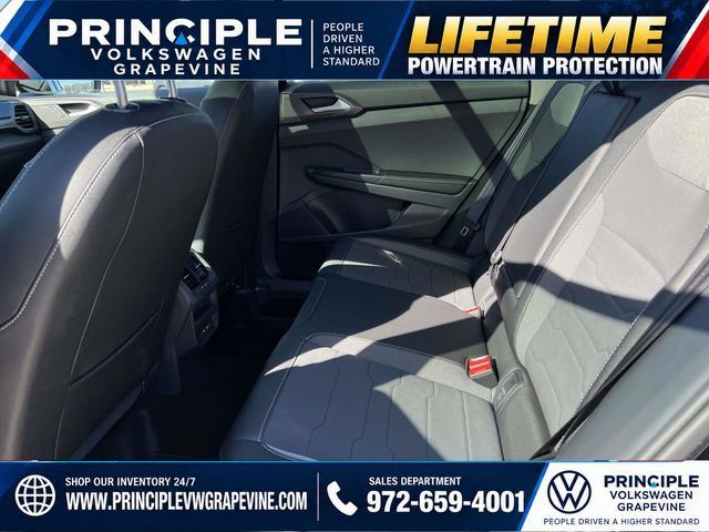 New 2027 Volkswagen Taos SE FWD image 22