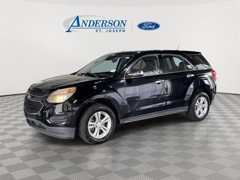 Used 2017 Chevrolet Equinox LS FWD image 1