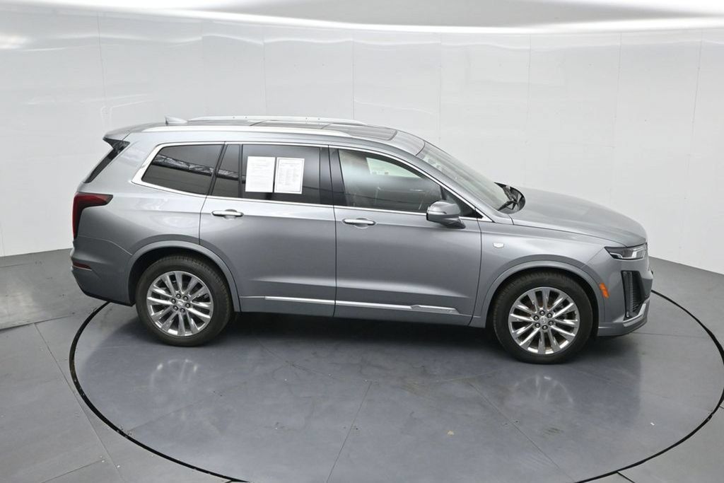 Used 2023 Cadillac XT6 Premium Luxury FWD image 46