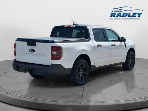 Used 2025 Ford Maverick XLT w/ Black Appearance Package AWD/4WD image 2