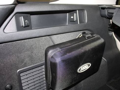 Used 2023 Land Rover Discovery Sport S AWD/4WD image 32
