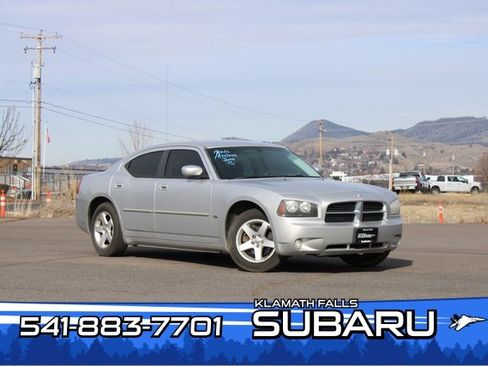 Used 2010 Dodge Charger SXT image 1