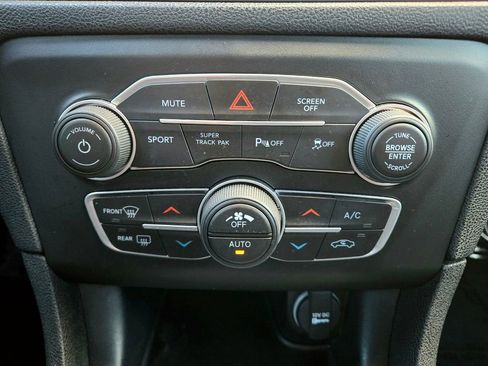 Used 2023 Dodge Charger SXT w/ Blacktop Special Edition image 35