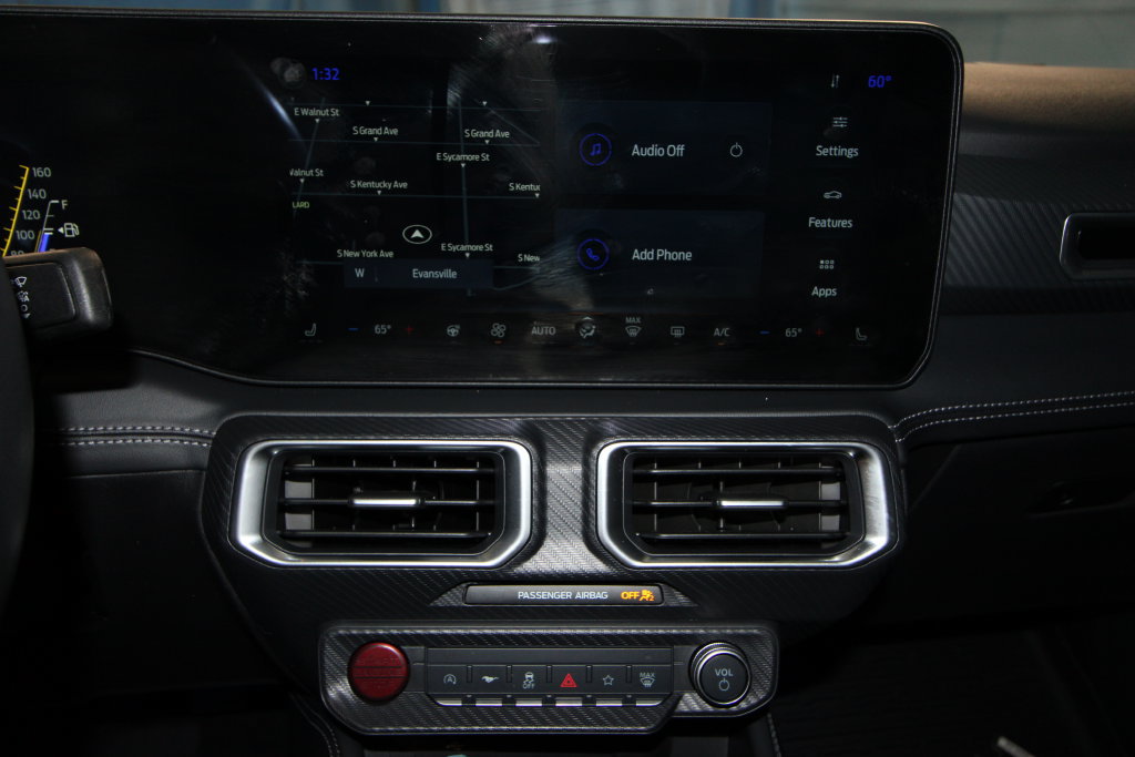 Used 2025 Ford Mustang GT Premium RWD image 17