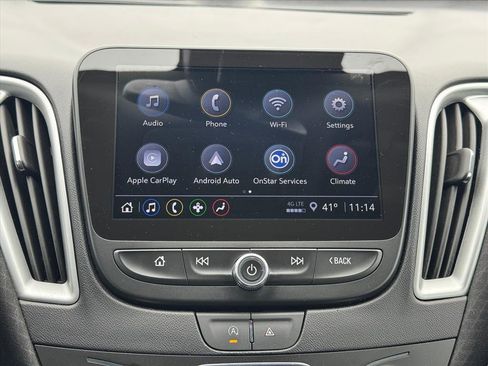 Used 2024 Chevrolet Malibu LT FWD image 13