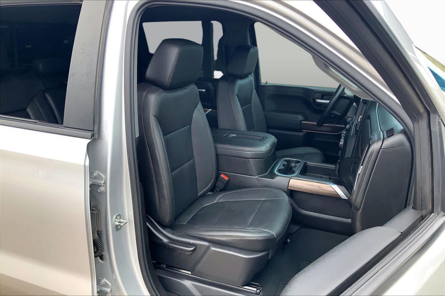 Used 2021 Chevrolet Silverado 1500 RST w/ Texas Edition Plus AWD/4WD image 9