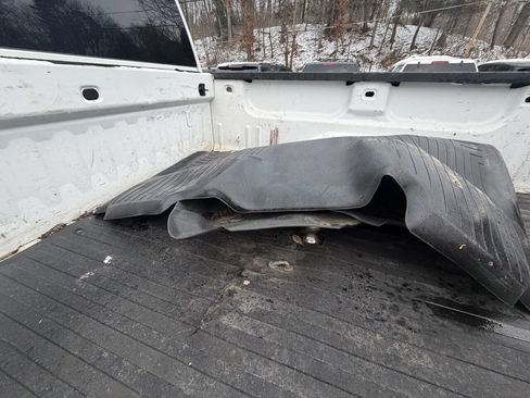 Used 2015 GMC Sierra 2500 SLT w/ Duramax Plus Package image 20