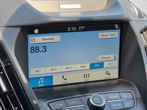 Used 2017 Ford Escape SE w/ Equipment Group 201A FWD image 12