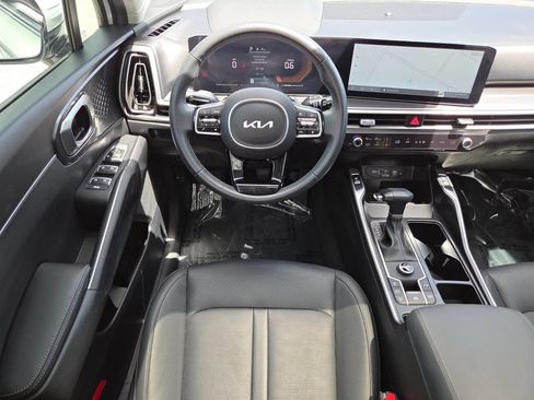 Used 2025 Kia Sorento S w/ Panoramic Sunroof Package FWD image 28