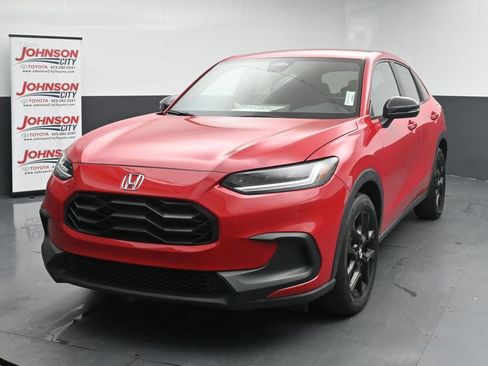 Used 2024 Honda HR-V Sport image 4