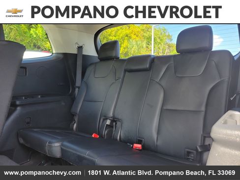 Used 2023 Kia Telluride LX image 11