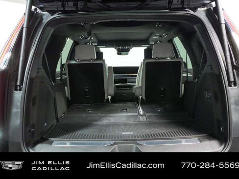 Certified 2026 Cadillac Escalade Platinum Sport w/ LPO, ONYX Package AWD/4WD image 31