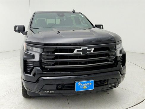 Used 2024 Chevrolet Silverado 1500 High Country w/ Midnight Edition image 9