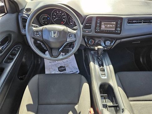 Used 2020 Honda HR-V LX image 10