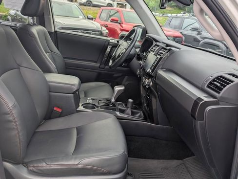 Used 2023 Toyota 4Runner TRD Off-Road Premium w/ Moonroof Package AWD/4WD image 20