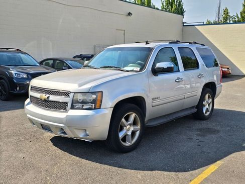 Used 2011 Chevrolet Tahoe LTZ AWD/4WD image 3