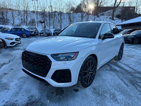 Used 2023 Audi SQ5 Premium Plus w/ Premium Plus Package image 2