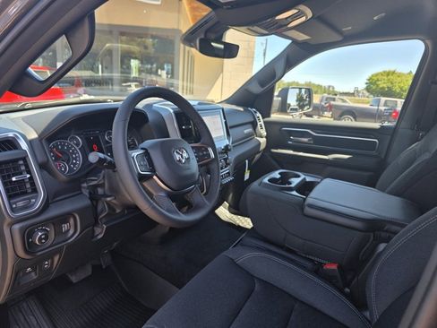 New 2025 RAM 1500 Big Horn image 10