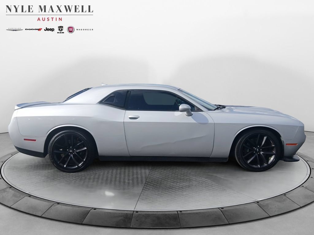 Used 2021 Dodge Challenger GT w/ Performance Handling Group RWD image 17
