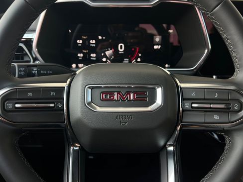 New 2026 GMC Canyon Elevation image 22