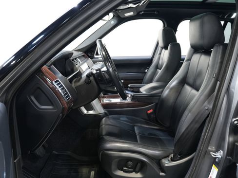 Used 2016 Land Rover Range Rover image 30