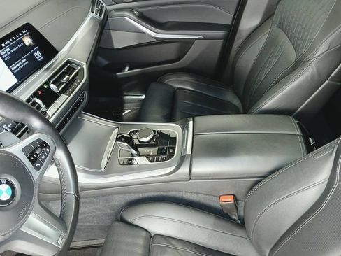 Used 2023 BMW X5 M50i AWD/4WD image 18